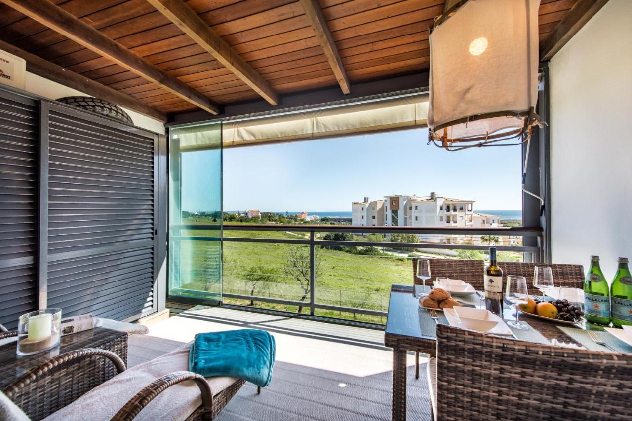 T1 Marina Park Vista Mar Apartment Lagos Exterior photo