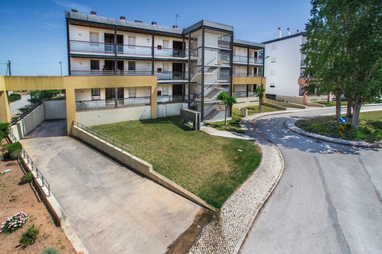 T1 Marina Park Vista Mar Apartment Lagos Exterior photo