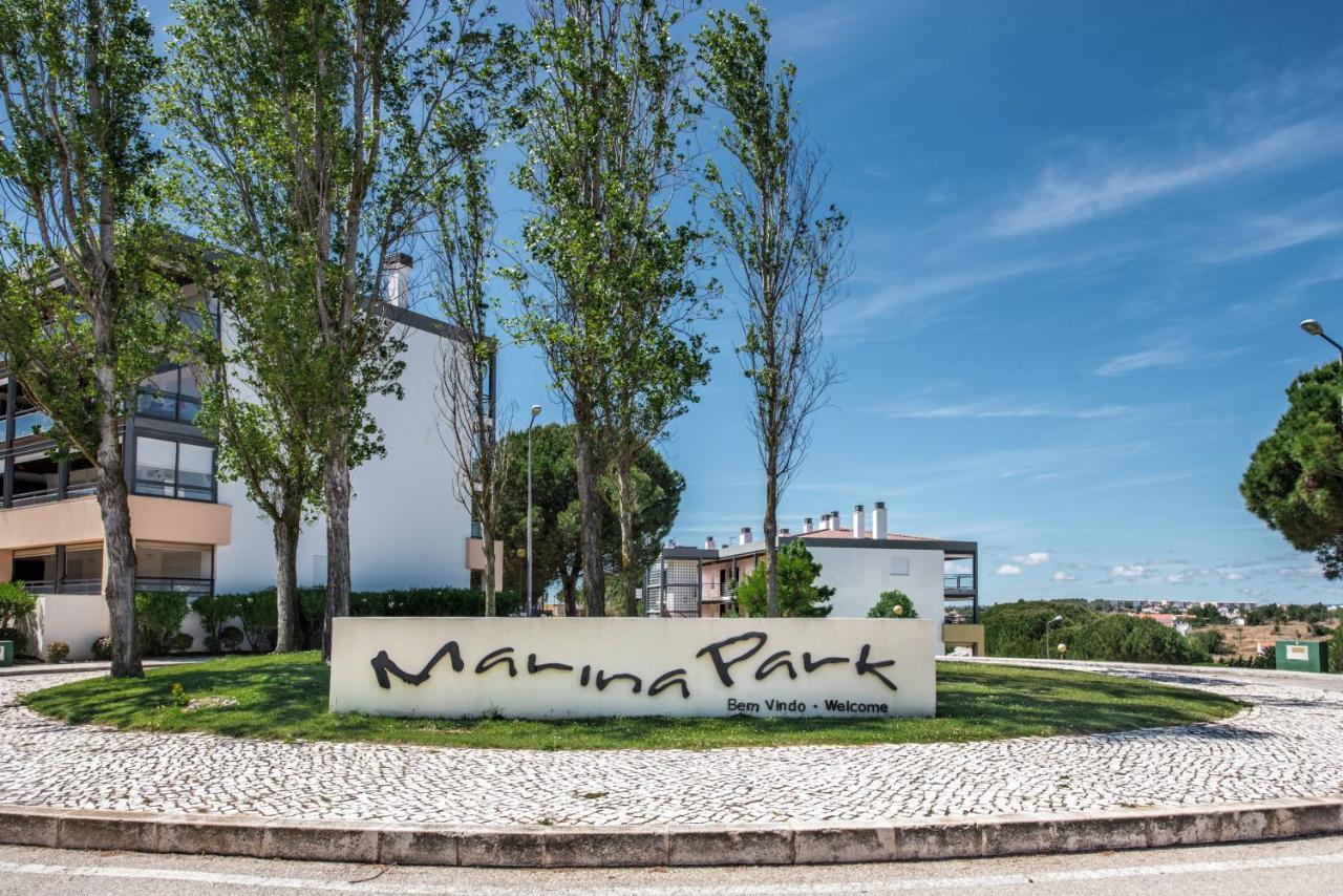 T1 Marina Park Vista Mar Apartment Lagos Exterior photo